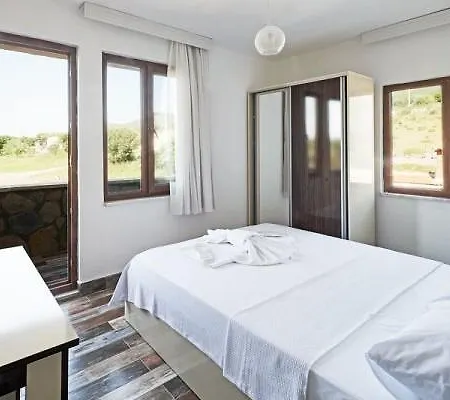 Hotel Ada