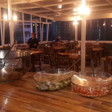 Ada Hotel Ayvacik (Canakkale)