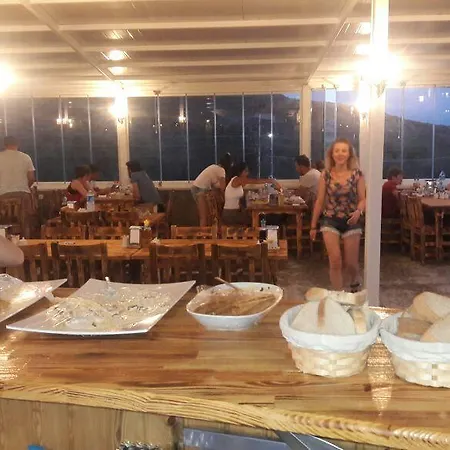 Ada Hotel Ayvacik (Canakkale)